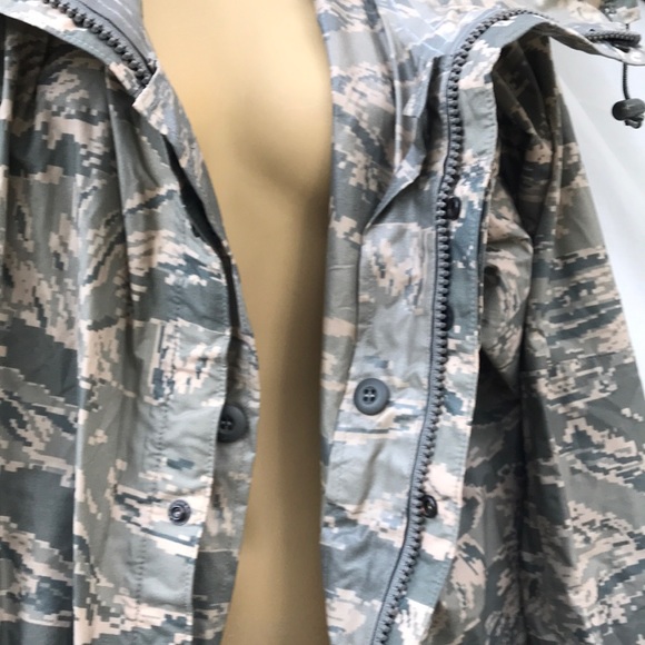 Desert US Army waterproof Parka Sz M 18 - Picture 3 of 8